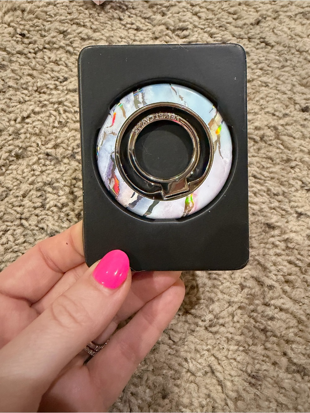 Velvet Caviar Holo Marble MagSafe Ring - Pastel Iridescent - Picture 6 of 7